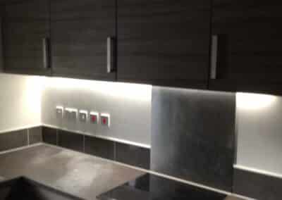 flash electrical 15
